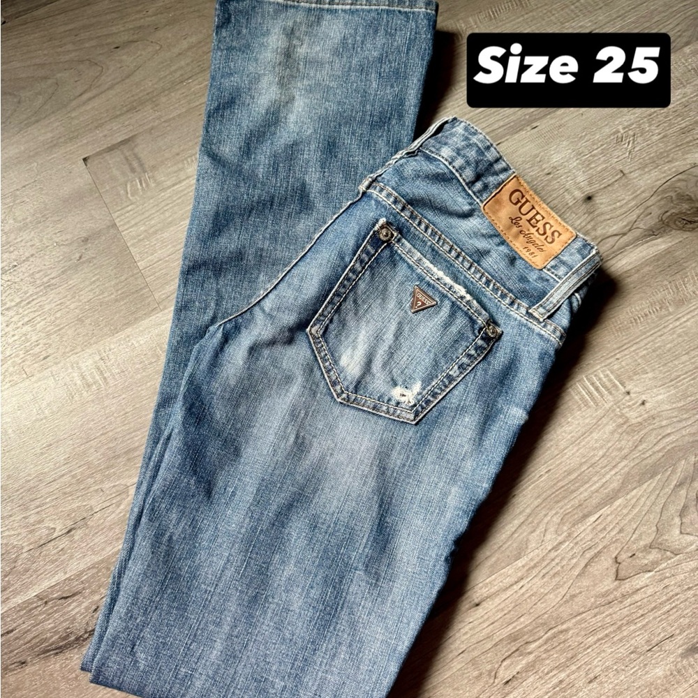 GUESS Jeans